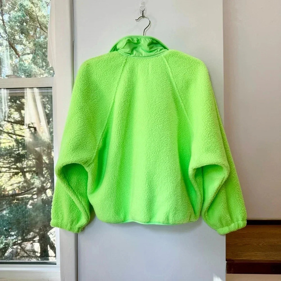 New Free People Hit The Slopes Fleece Jacket Bomber FP Movement Lime Green XS - Picture 6 of 9